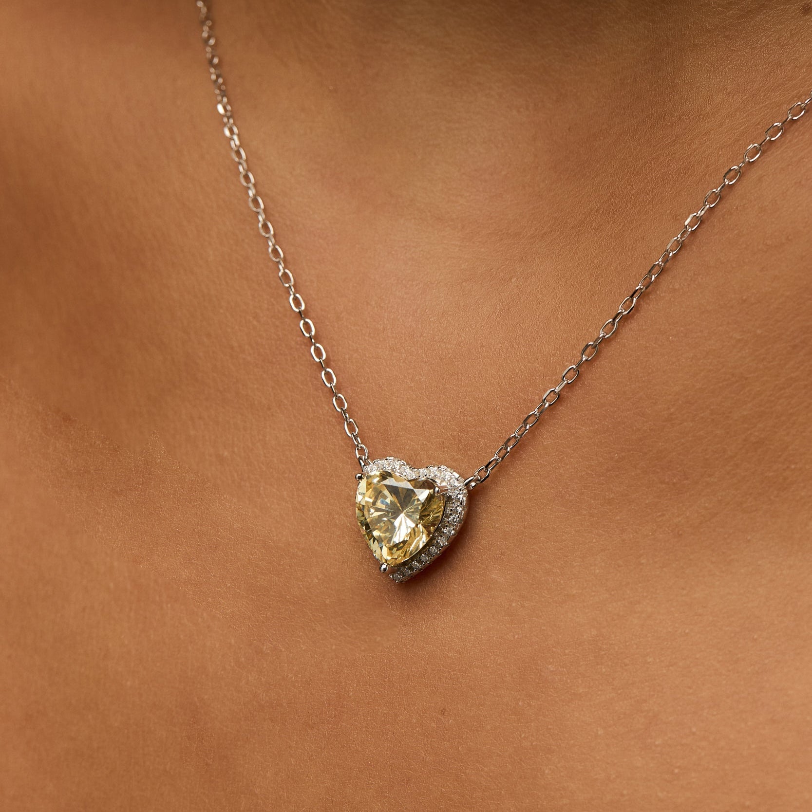 925 |Safir Taş Kolye