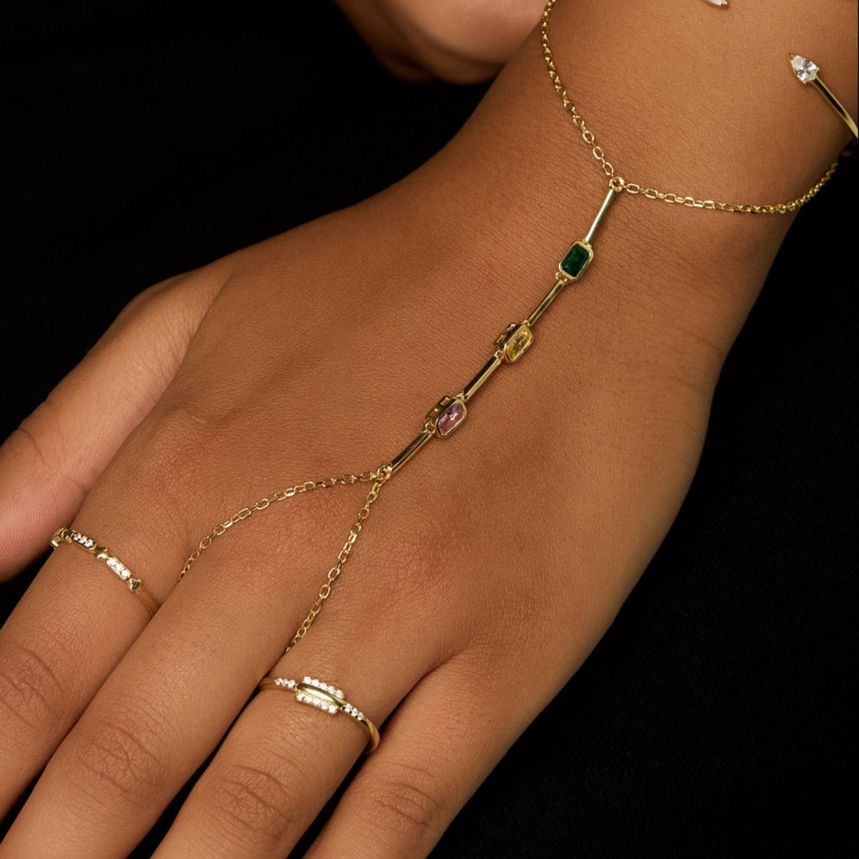 925 | Lyra Şahmeran