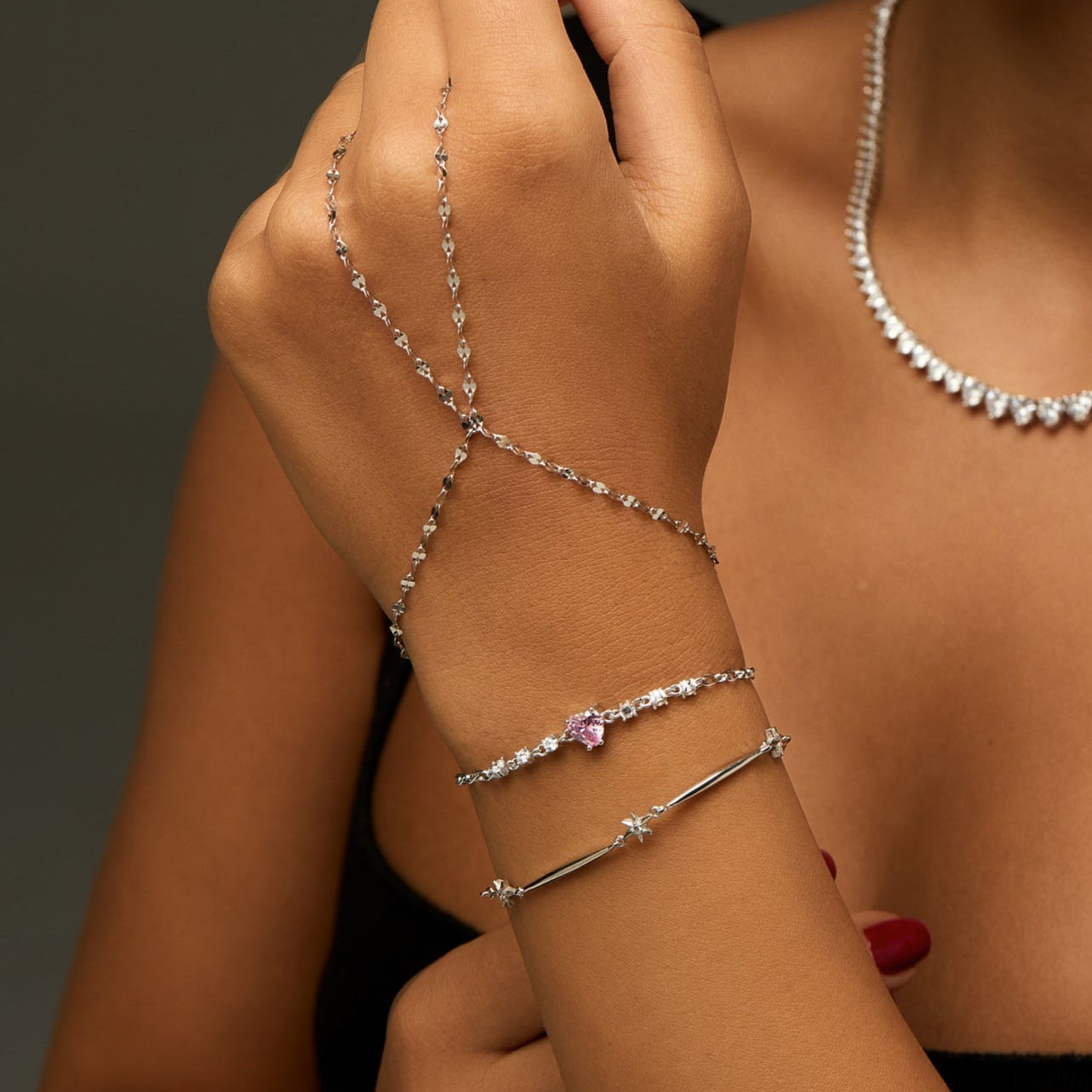 925 | Niva Şahmeran