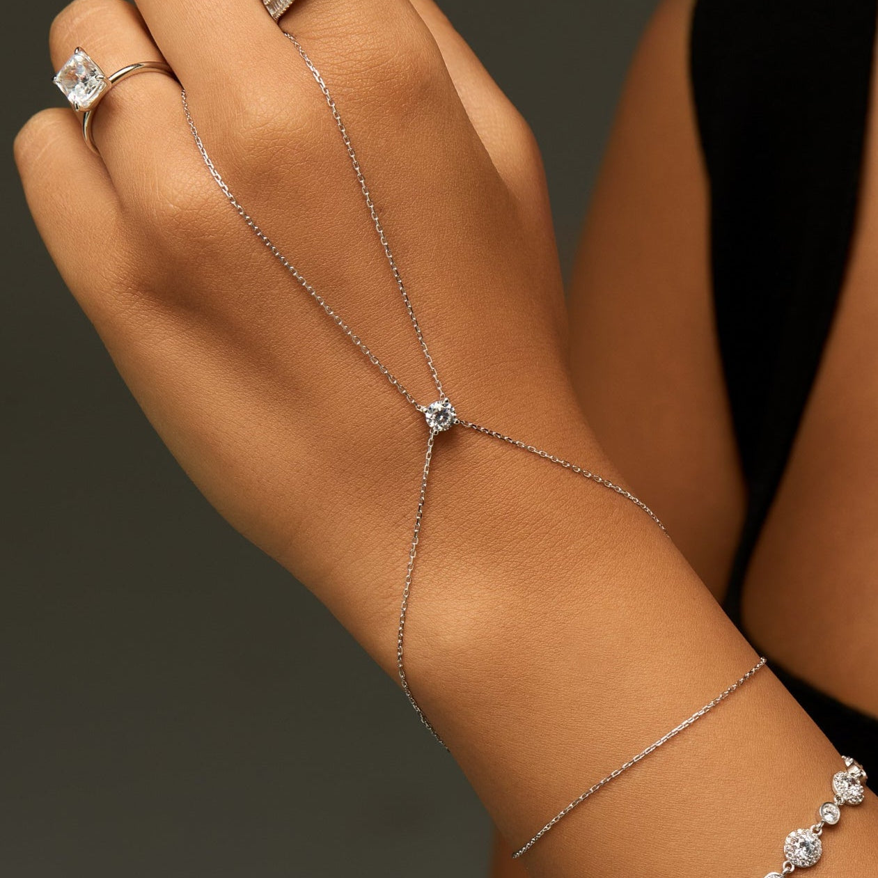 925 | Lizy  Şahmeran